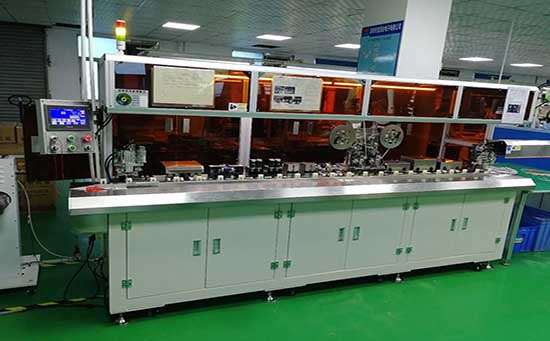 自動(dòng)裁線剪切編織包銅箔去鋁箔機(jī) 自動(dòng)裁線剪切編織包銅箔去鋁箔機(jī)